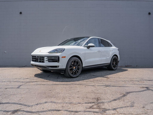 Photo of 2025 Porsche Cayenne Coupé 