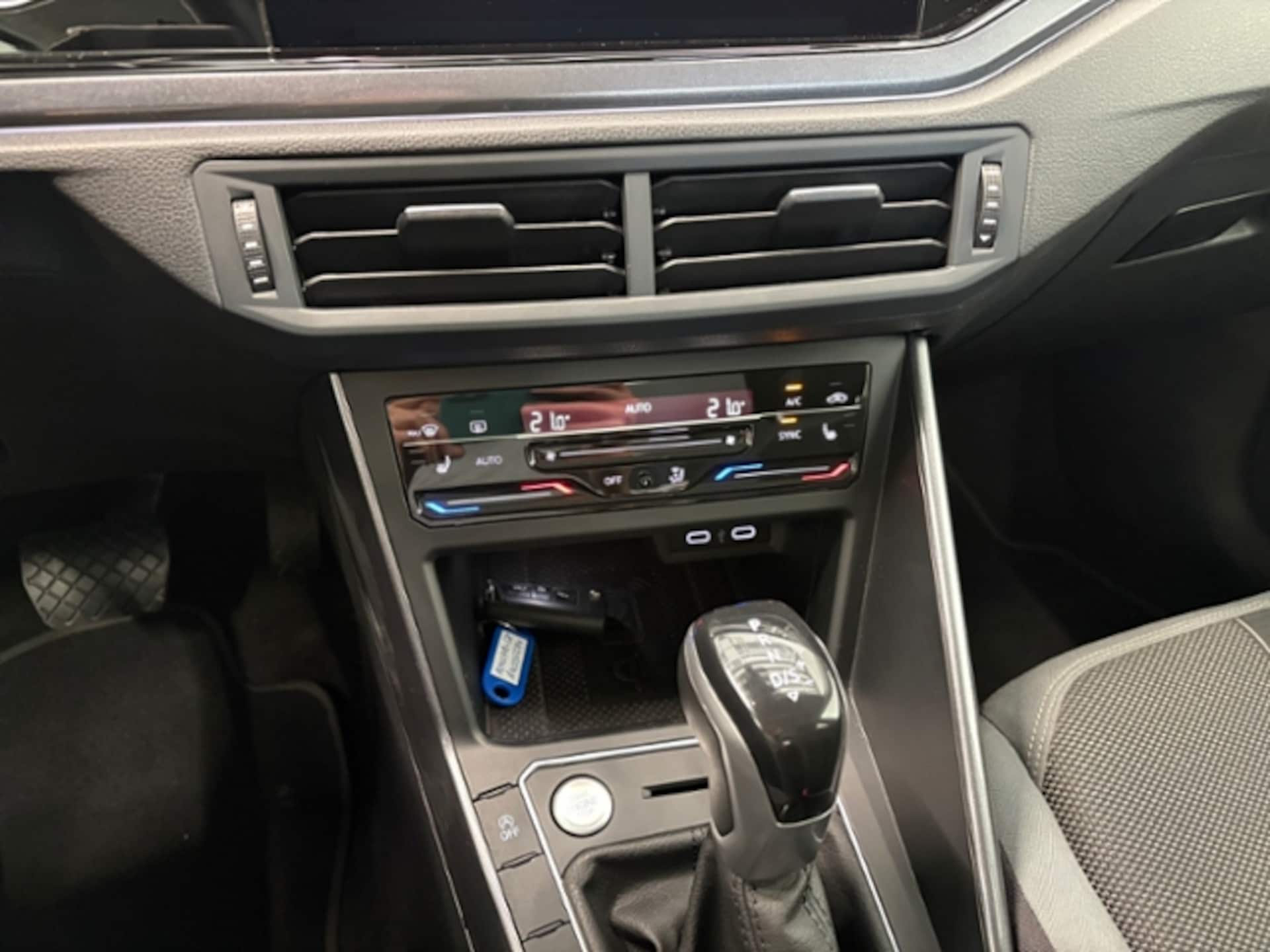Volkswagen Polo Style