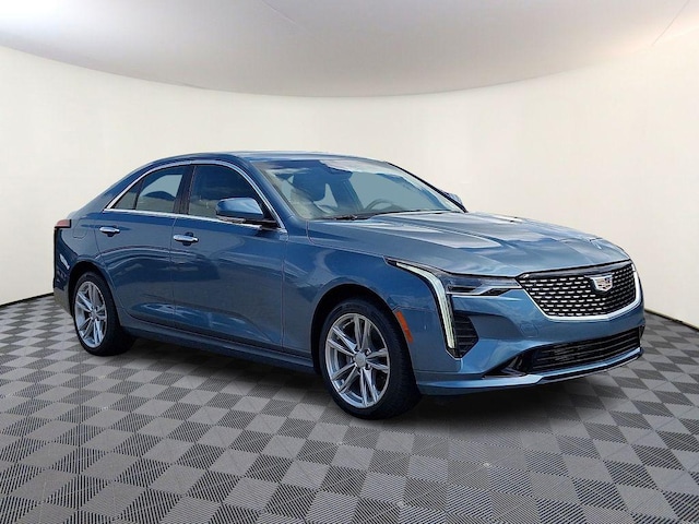 2023 Cadillac CT4