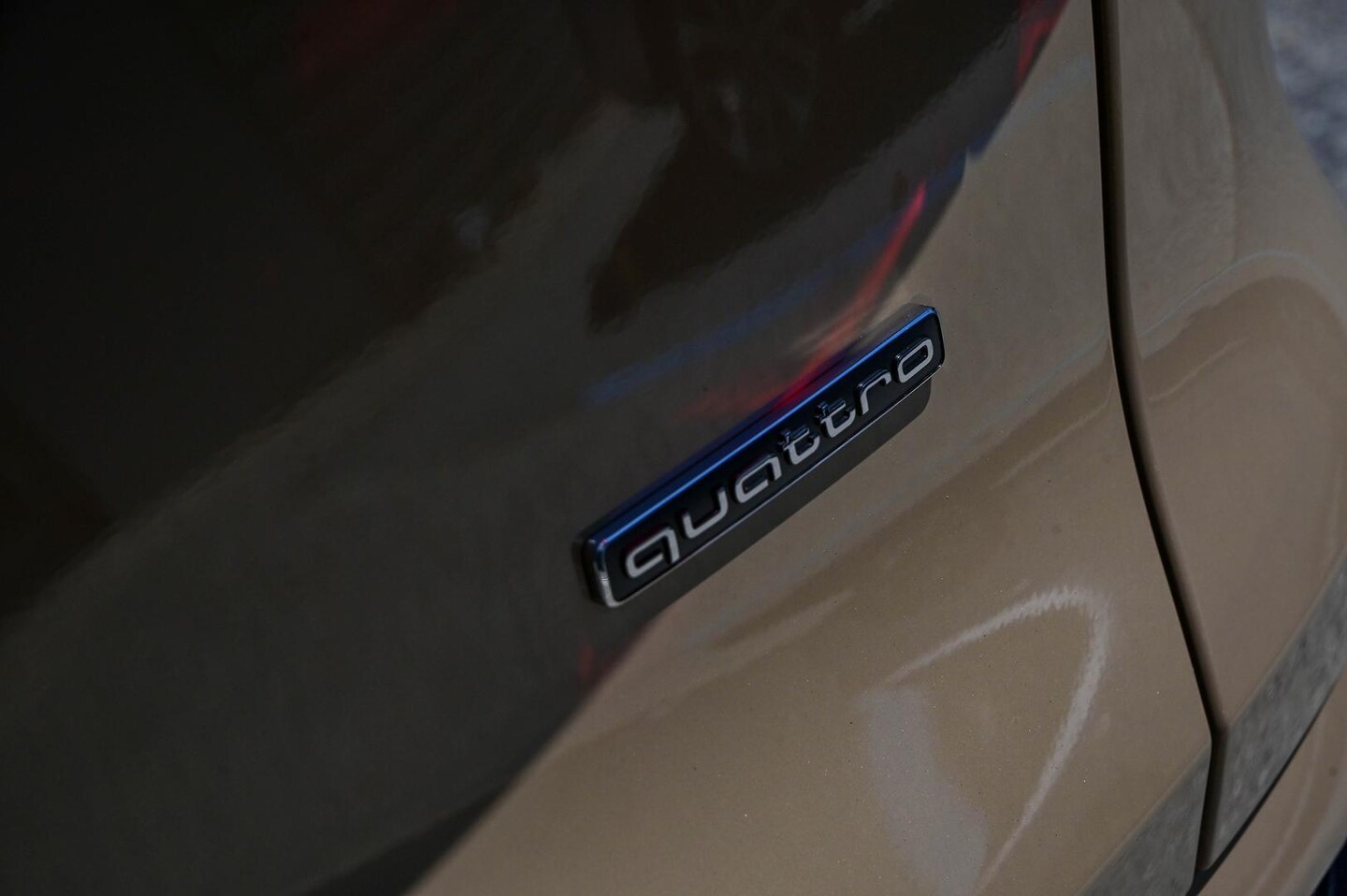 Image about Audi Q5 SUV TDI quattro 150 kW sport