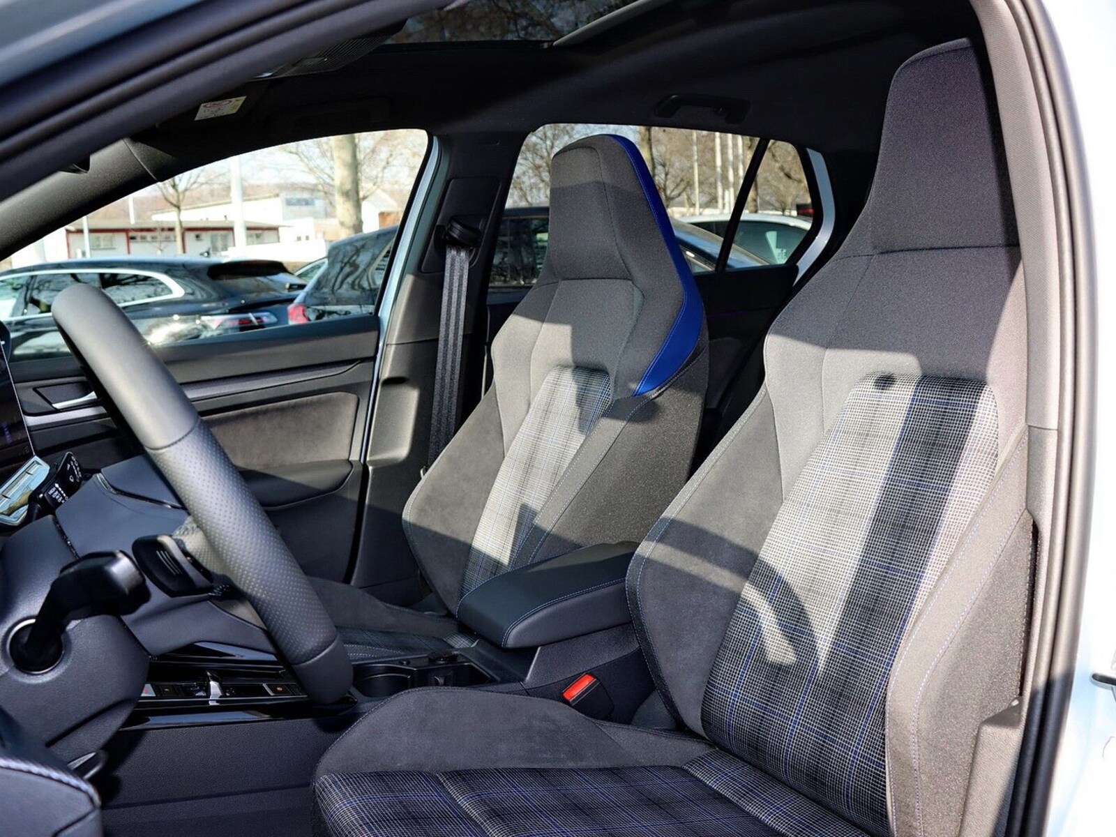 Volkswagen Golf – Bild 12