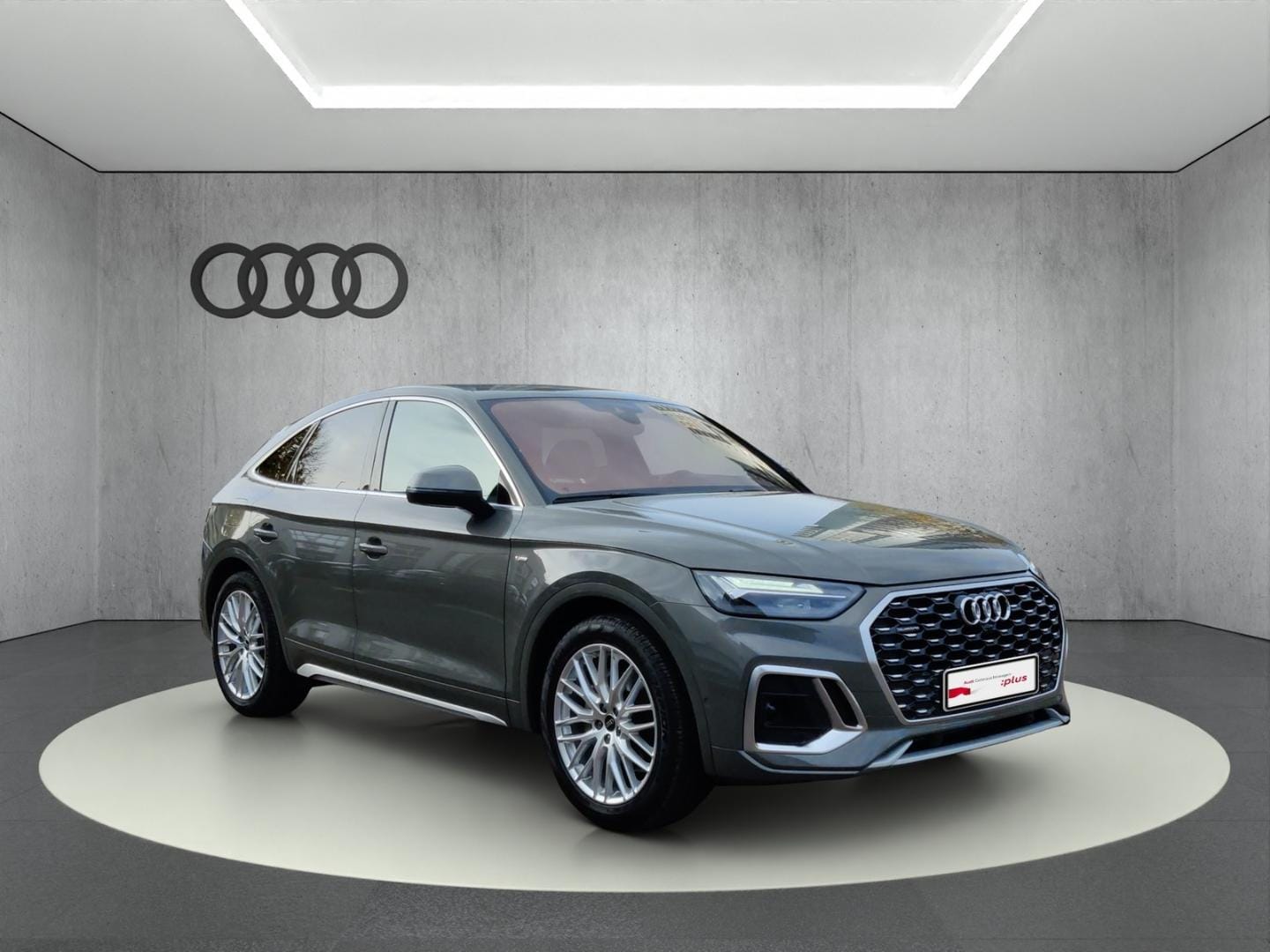 Bild über Audi Q5 Sportback 40 TFSI quattro S tronic - für weitere Informationen kontaktieren Sie den Audi Partner