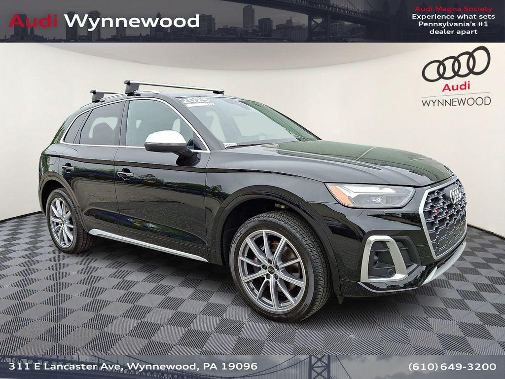 2023 Audi SQ5 Premium Plus's photo