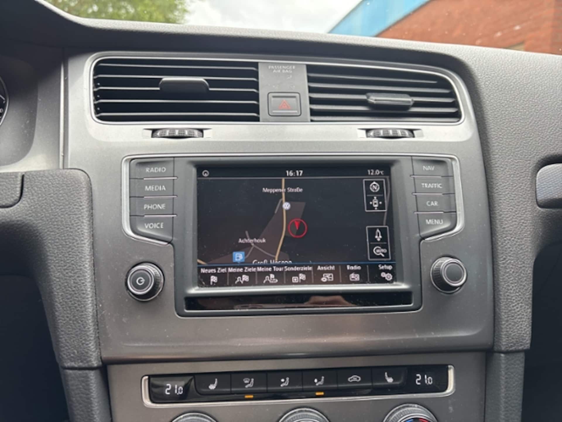 Volkswagen Golf Variant LOUNGE