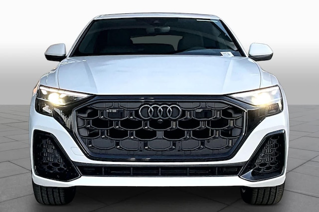 2026 Audi Q8