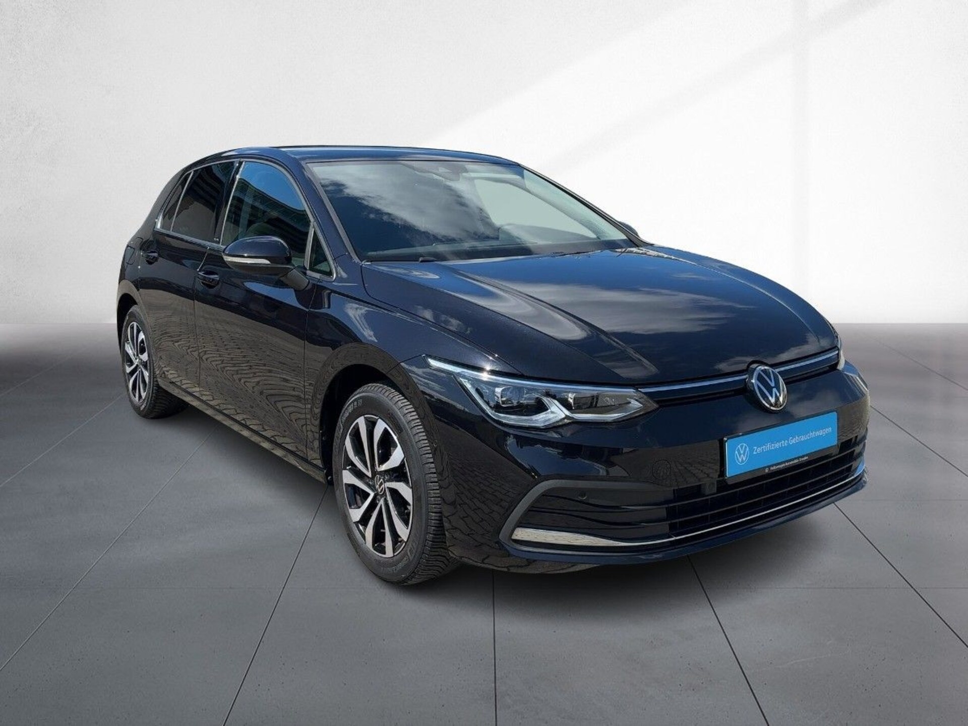 Volkswagen Golf Active