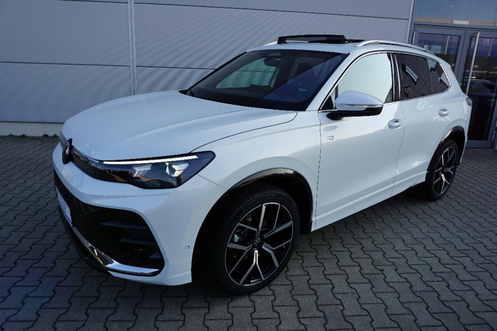 Volkswagen Tiguan – Bild 3