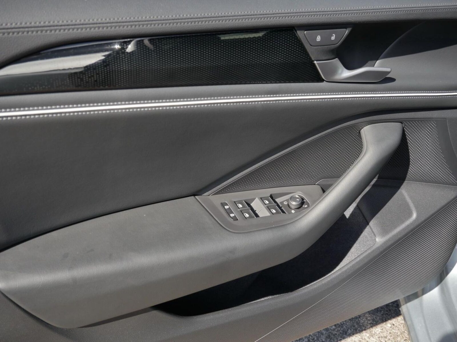 Volkswagen Passat – Bild 21