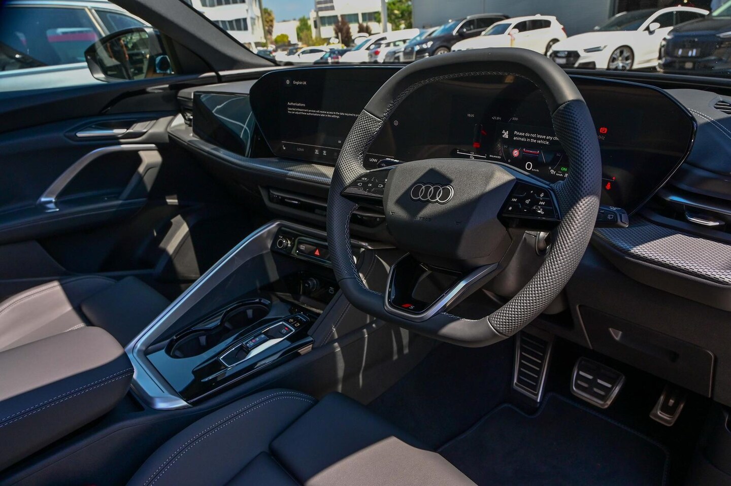 Image about Audi Q5 SUV TDI quattro 150 kW sport
