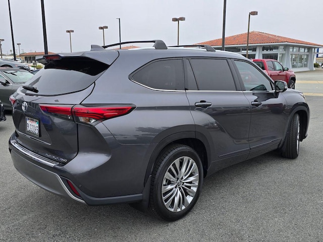 2023 Toyota Highlander