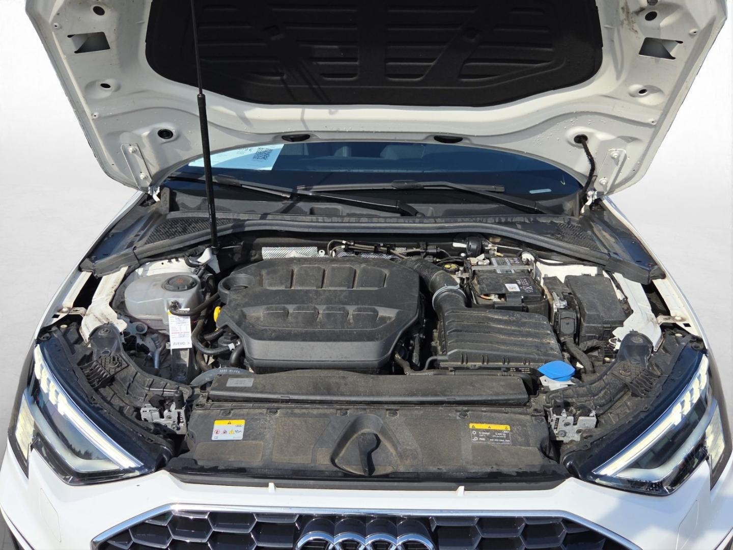 Bild über Audi A3 Sportback S line 40 TFSI quattro S tronic - für weitere Informationen kontaktieren Sie den Audi Partner