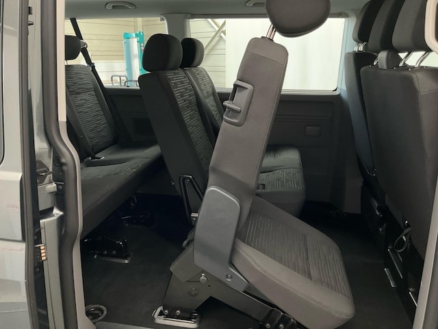Volkswagen T6.1 Caravelle larger