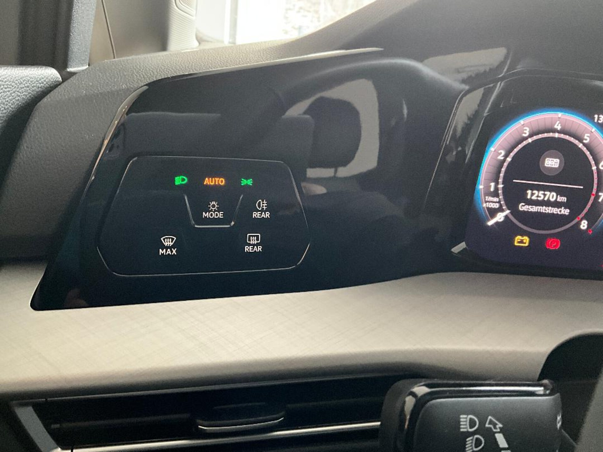 Volkswagen Golf Life