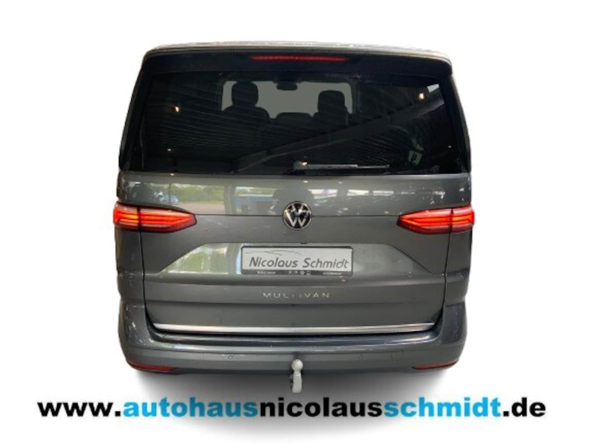 Volkswagen Multivan Langversion Style