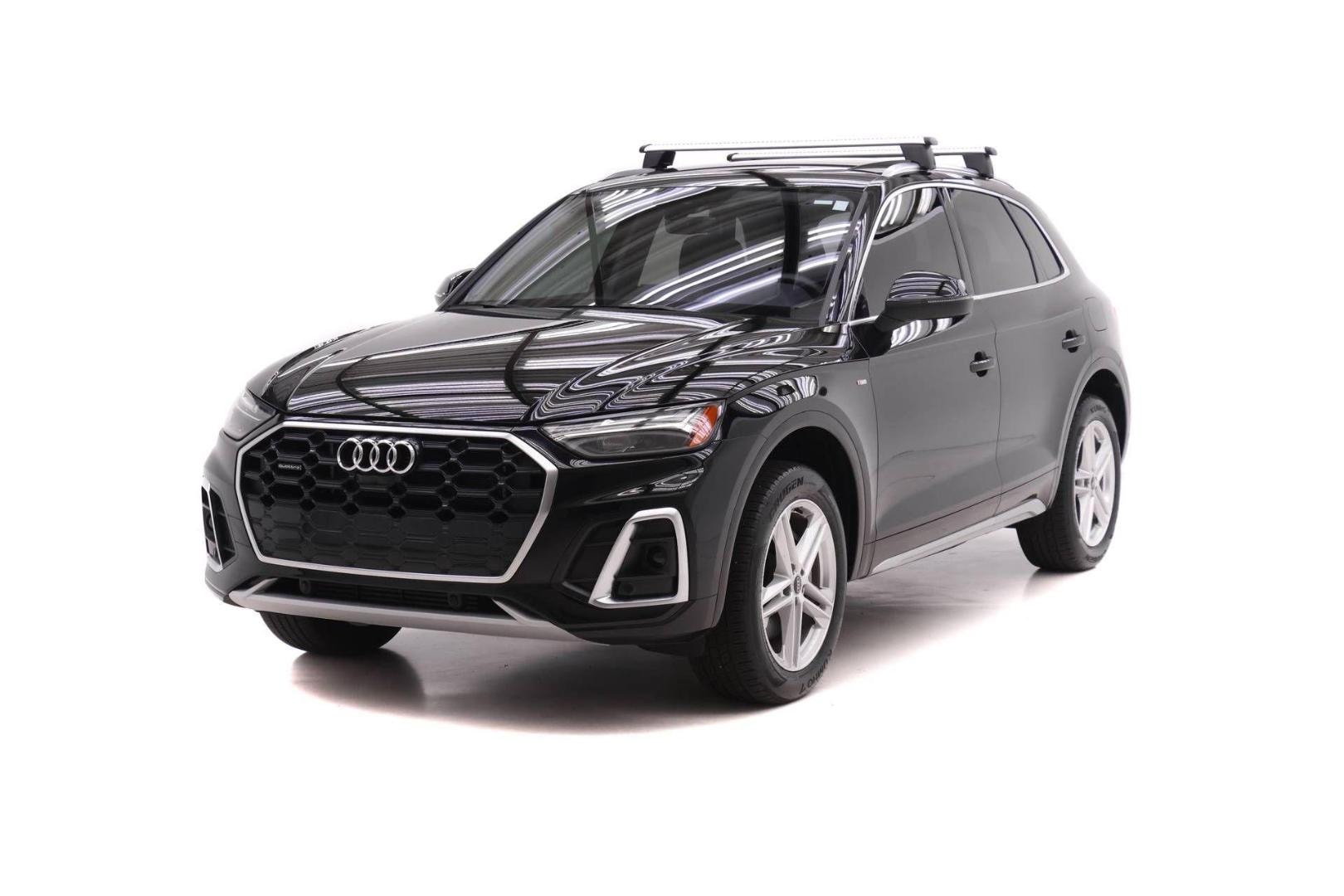 2024 Audi Q5 55 e Premium Plus's photo