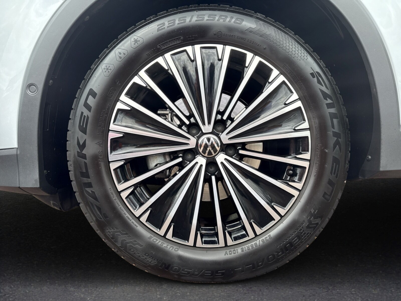 Volkswagen Tiguan – Bild 7
