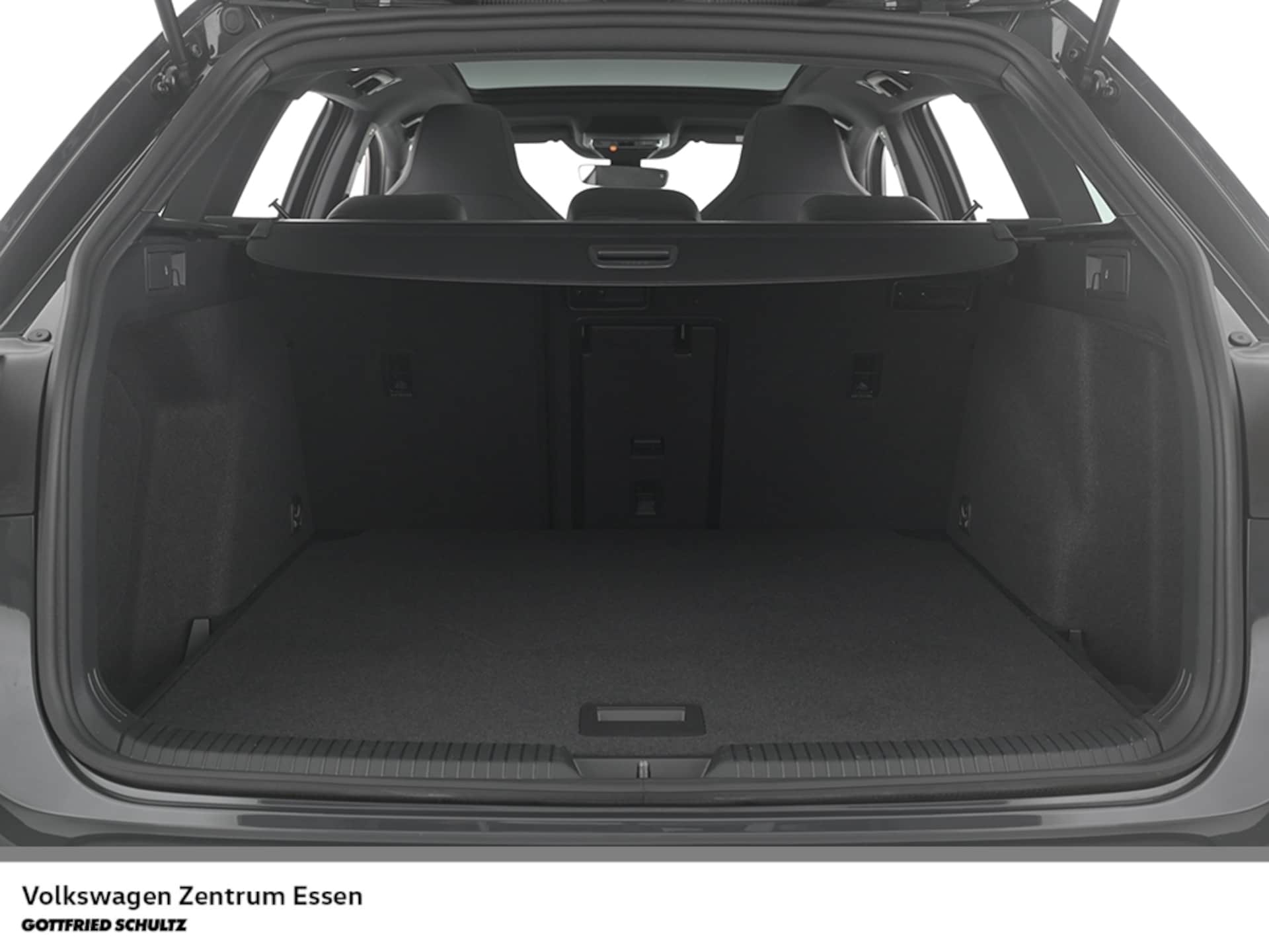 Volkswagen Golf Variant R-Line