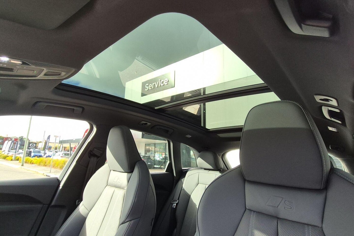 Image about Audi Q5 SUV TDI quattro 150 kW sport