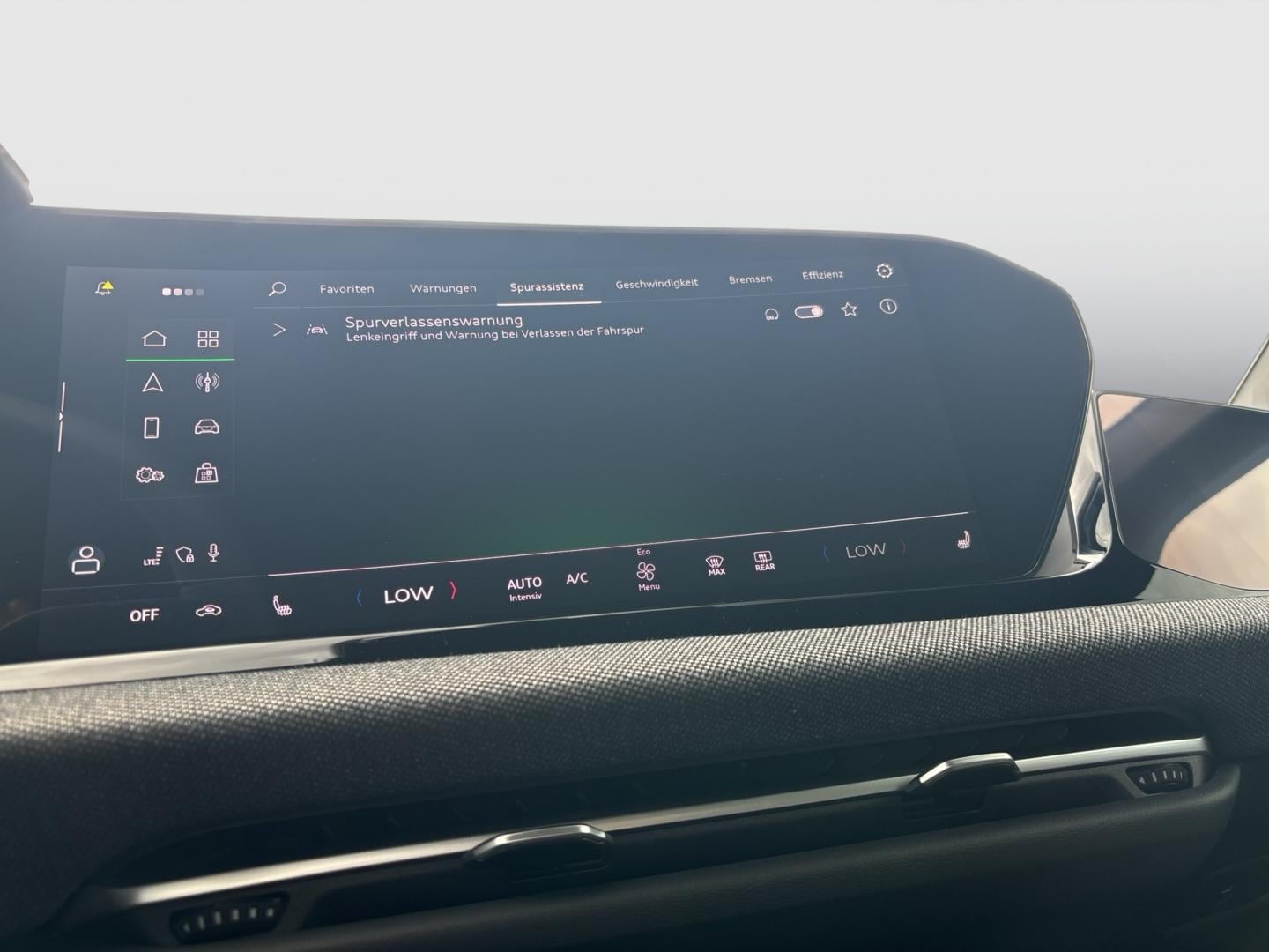 Bild über Audi A5 Avant TFSI 150 kW S tronic - für weitere Informationen kontaktieren Sie den Audi Partner