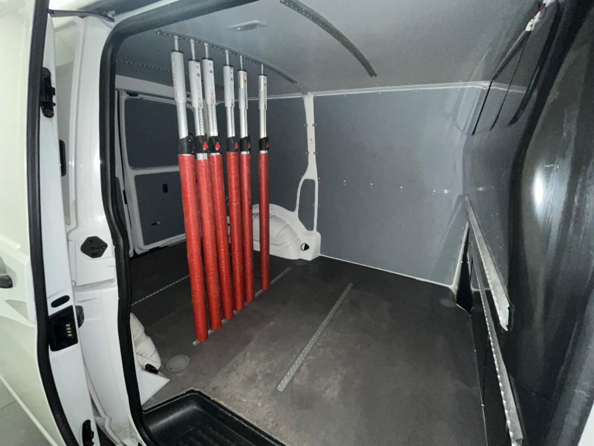 Volkswagen T6.1 Transporter Kasten kurzer Radstand