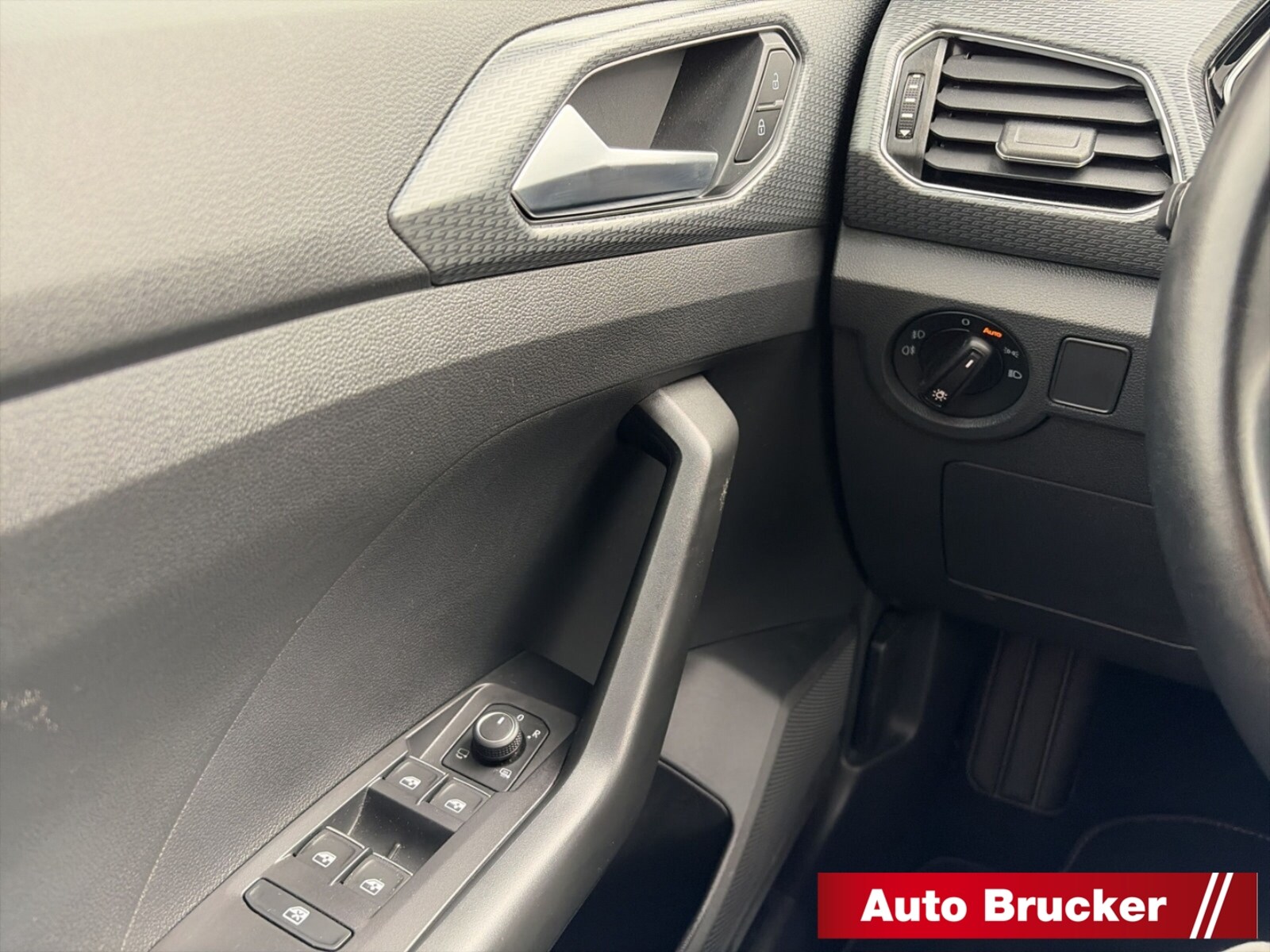 Volkswagen T-Cross – Bild 14