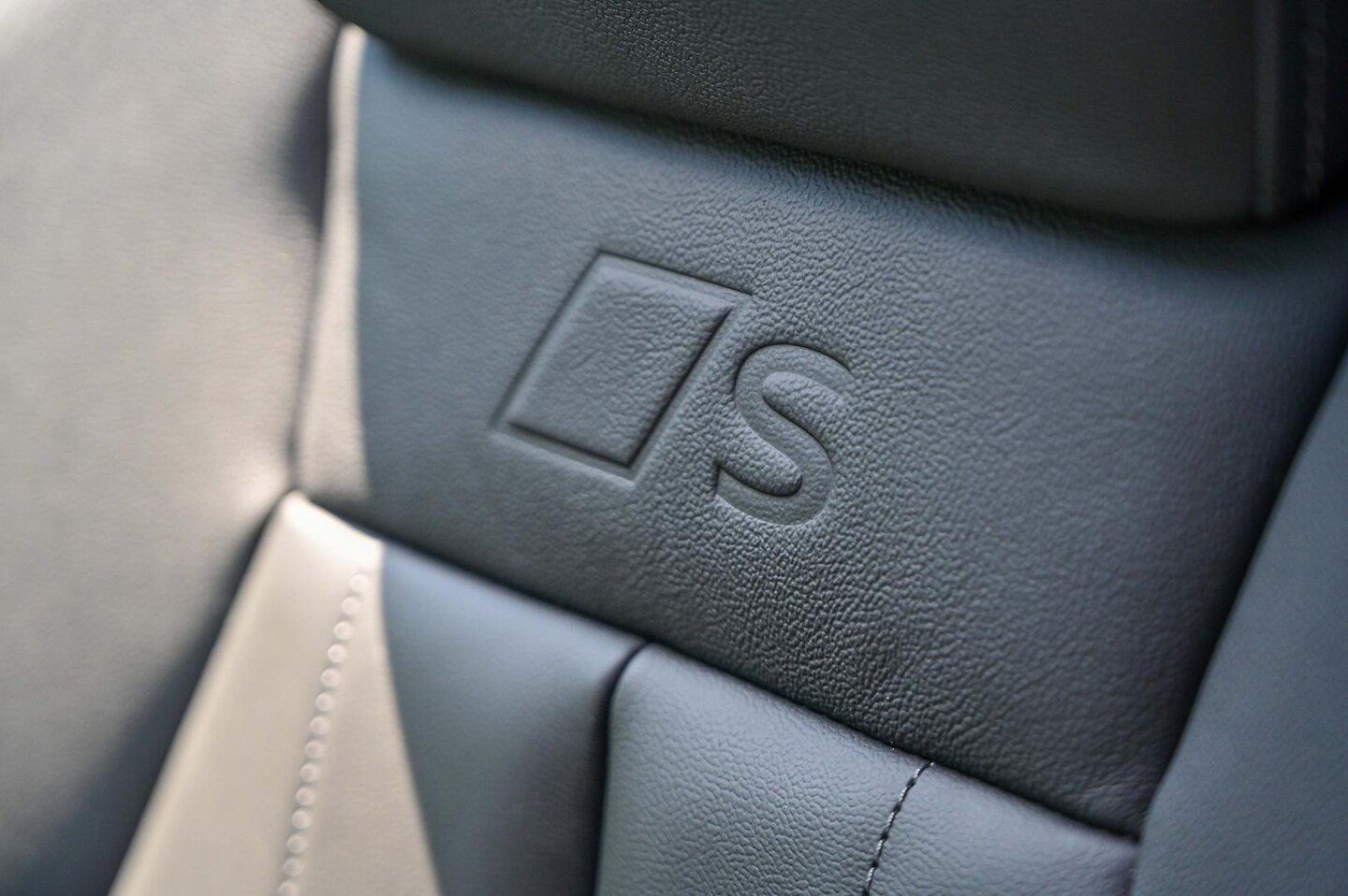 Image about Audi Q5 SUV TDI quattro 150 kW sport