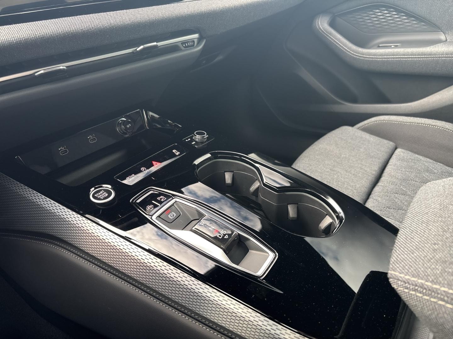 Bild über Audi A5 Avant TFSI 150 kW S tronic - für weitere Informationen kontaktieren Sie den Audi Partner