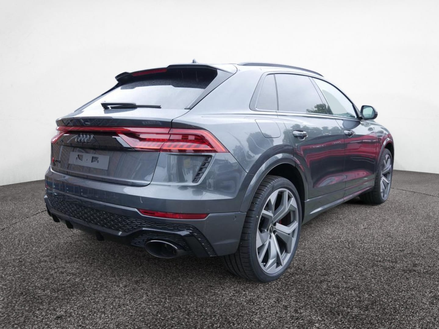Bild über Audi RS Q8 TFSI quattro tiptronic - für weitere Informationen kontaktieren Sie den Audi Partner
