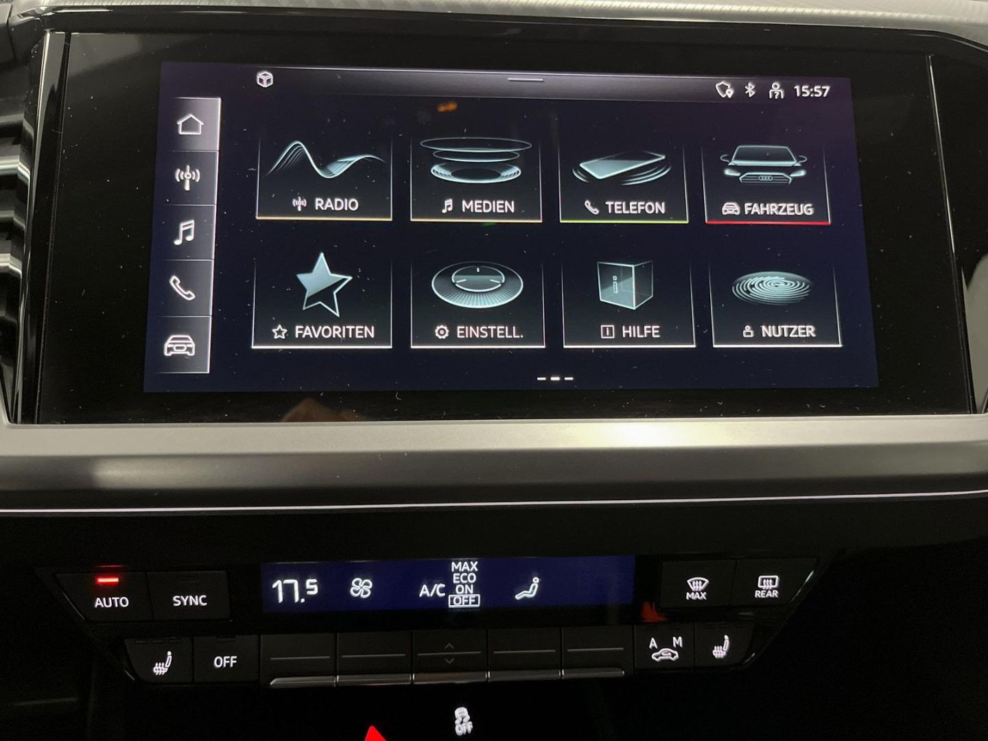 Image about Audi Q4 e-tron 40 e-tron