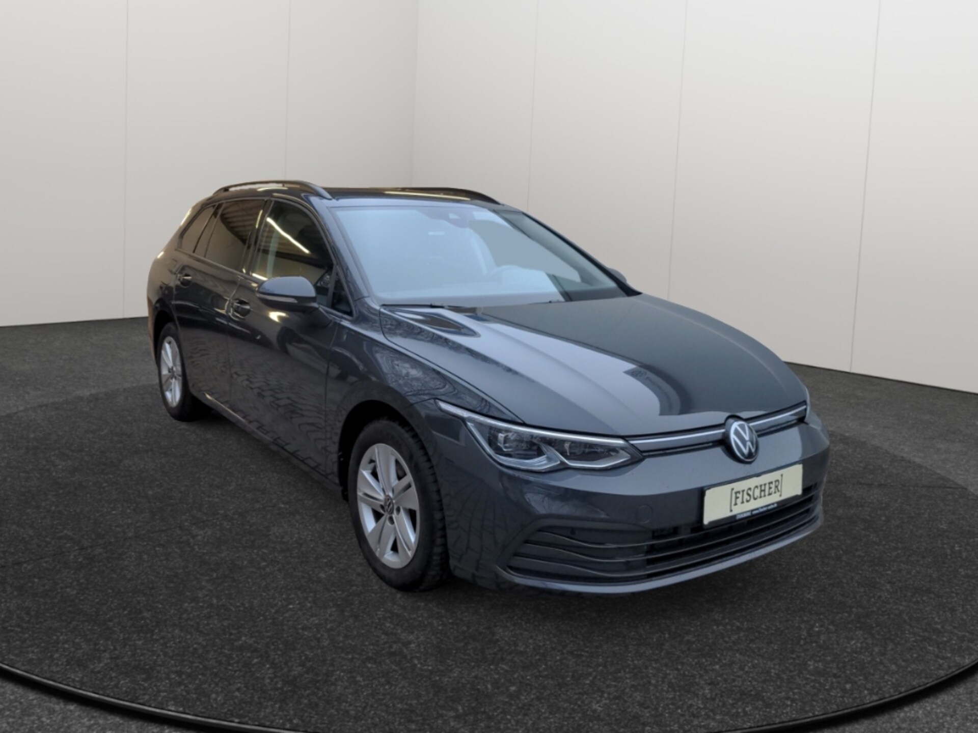 Volkswagen Golf Variant Life