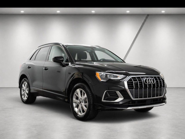 Image de {{modelName}} 2024 Audi Q3 SUV