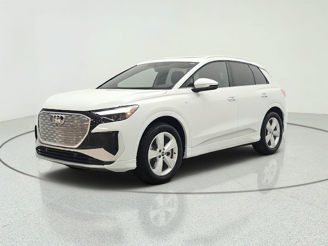 Photo of 2024 Audi Q4 e-tron
