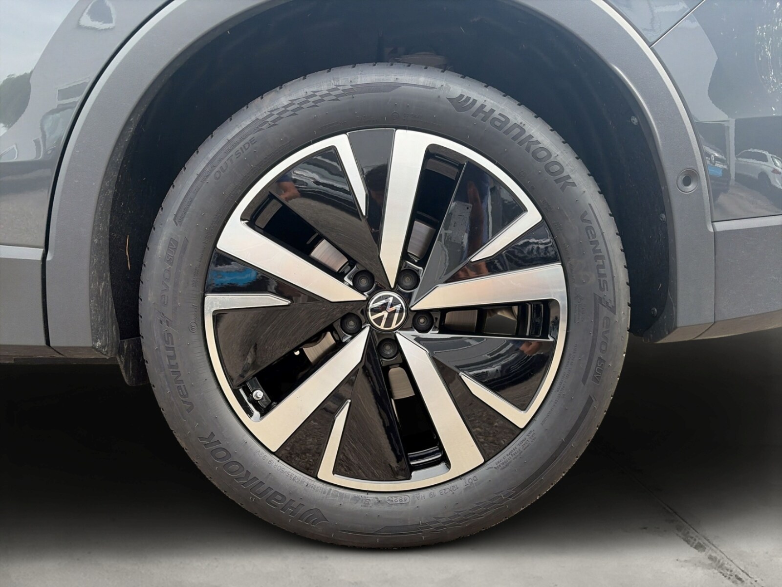 Volkswagen Tiguan – Bild 10