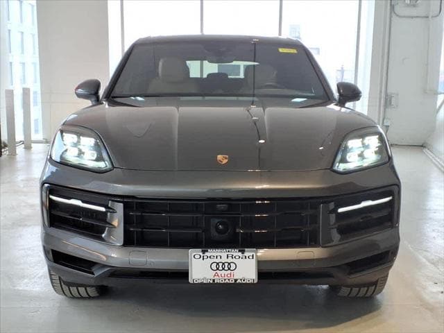 Used 2025 Porsche Cayenne E-Hybrid with VIN WP1AE2AY2SDA16748 for sale in New York, NY