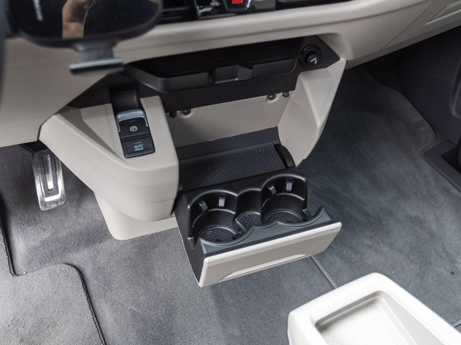 Volkswagen Multivan Langversion – Bild 12