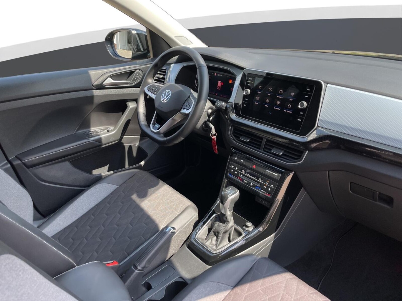 Volkswagen T-Cross – Bild 13