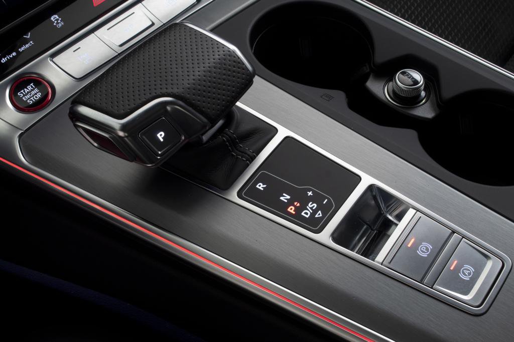 Image about Audi S6 Avant S6 Avant sport attitude TDI 253 kW (344 PS) tiptronic