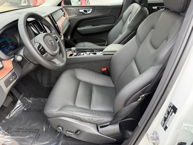 2024 Volvo XC60 Recharge Plug-In Hybrid