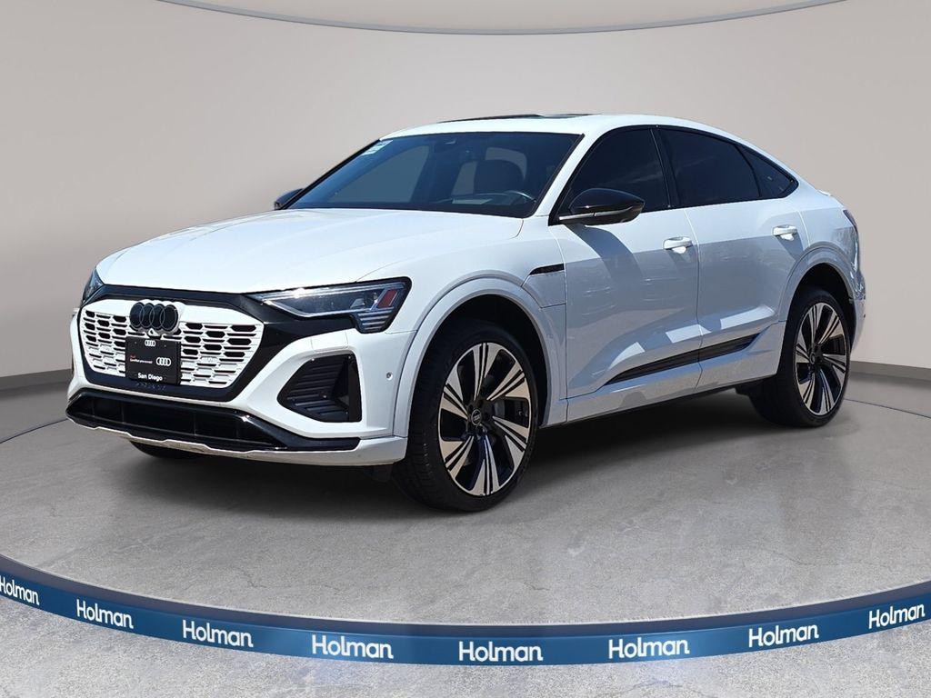 2024 Audi Q8 Sportback e-tron