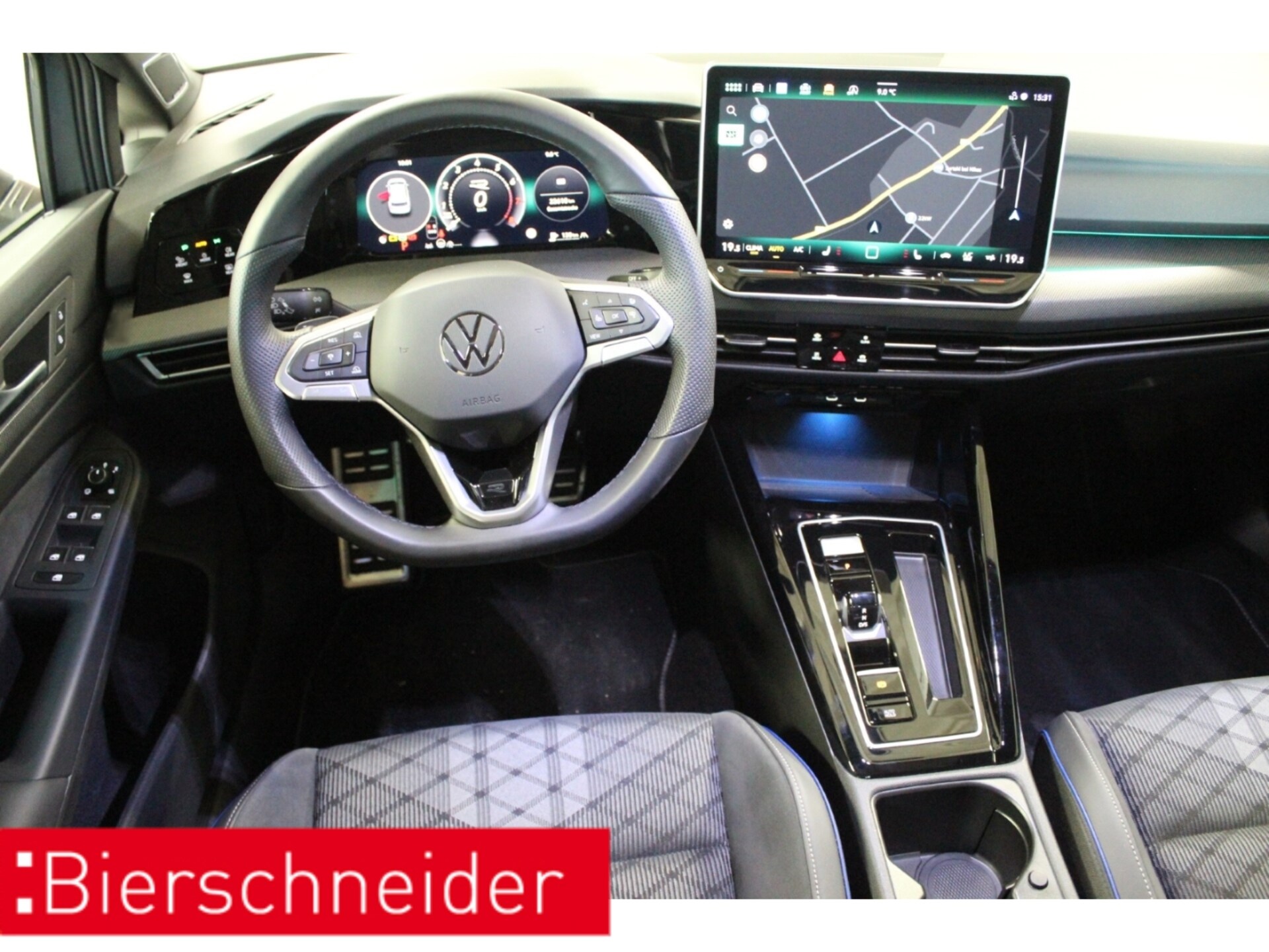 Volkswagen Golf R-Line