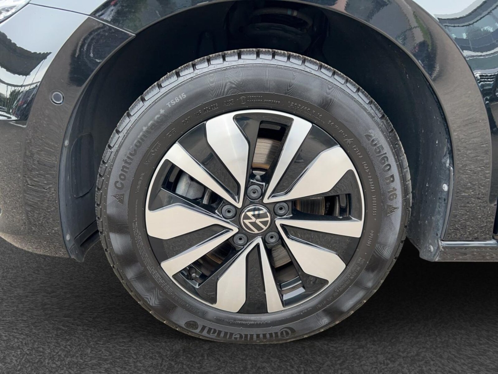Volkswagen Touran – Bild 12