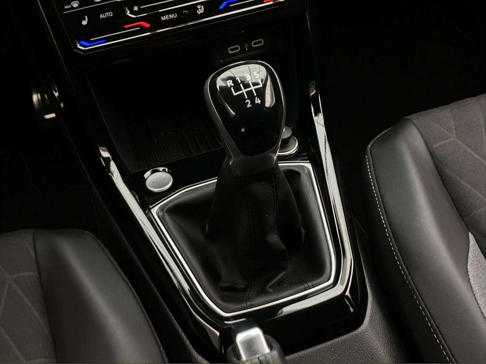 Volkswagen T-Cross – Bild 6
