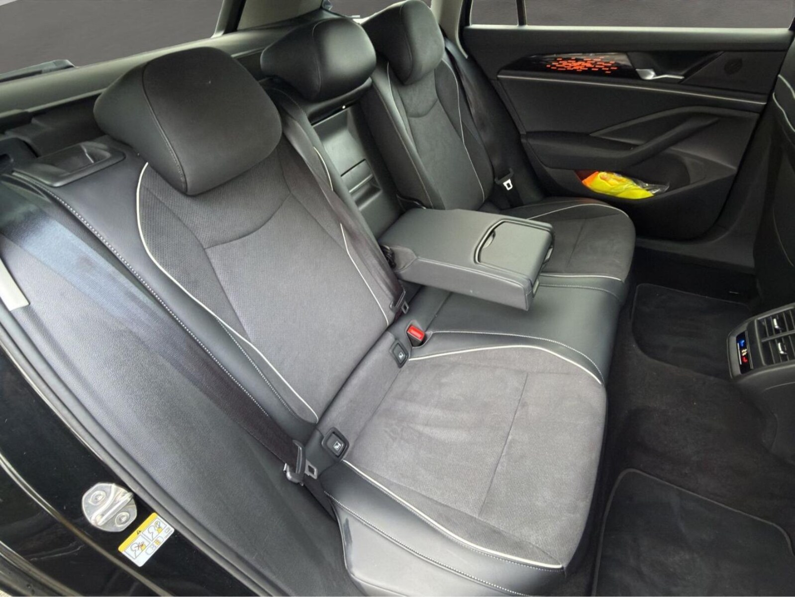 Volkswagen Passat – Bild 15