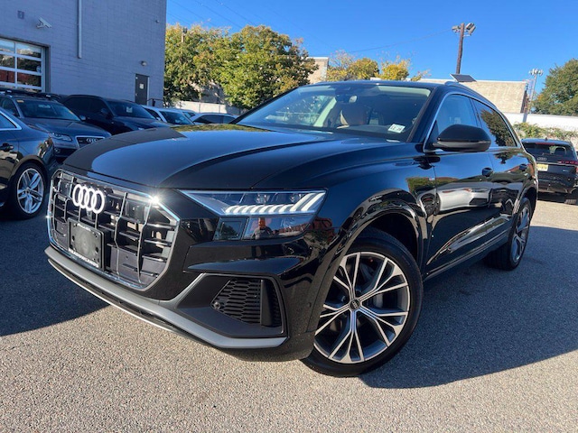 2023 Audi Q8