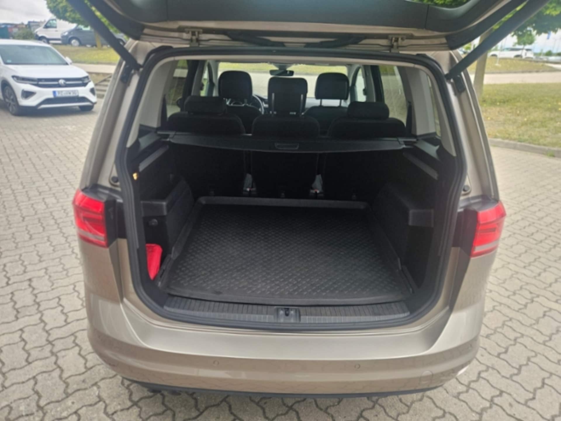 Volkswagen Touran Highline