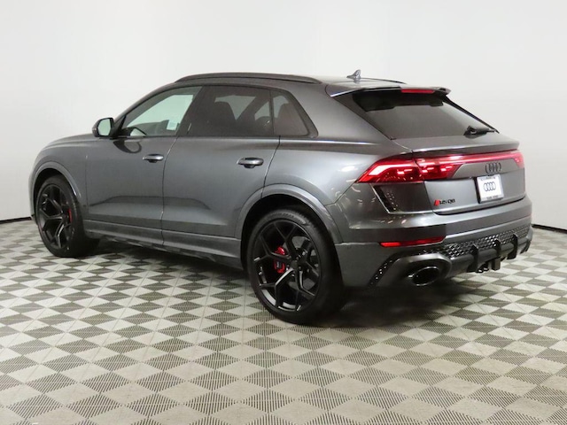 2026 Audi RS Q8 SUV performance