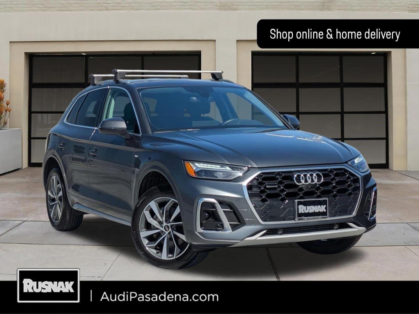 2023 Audi Q5 45 Premium Plus's photo