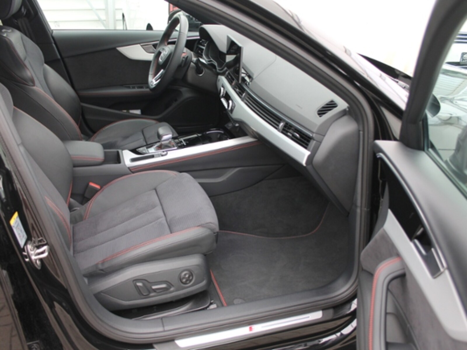 Audi A4 Avant – Bild 15