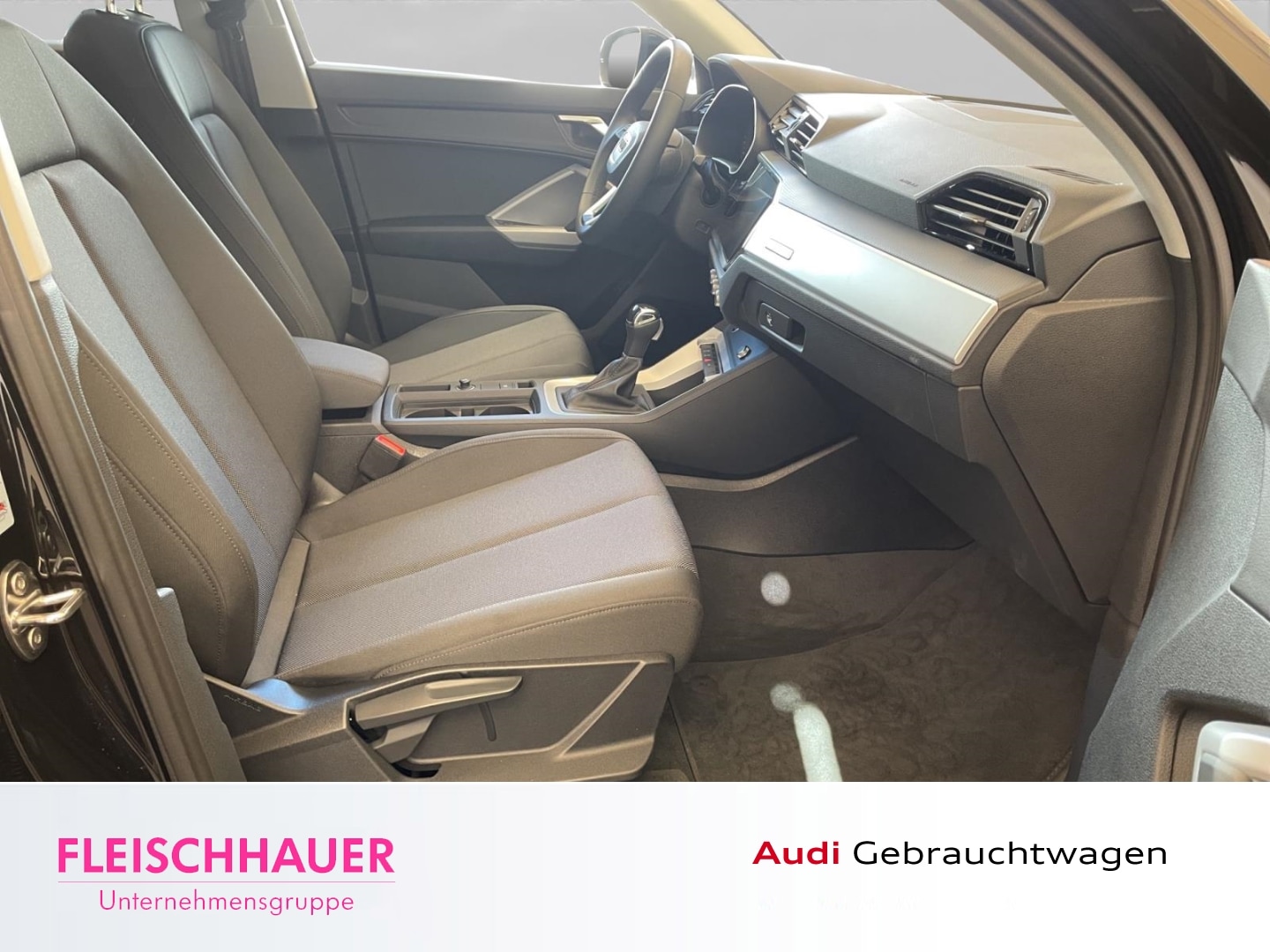 Bild über Audi Q3 TFSI 110 kW S tronic - für weitere Informationen kontaktieren Sie den Audi Partner