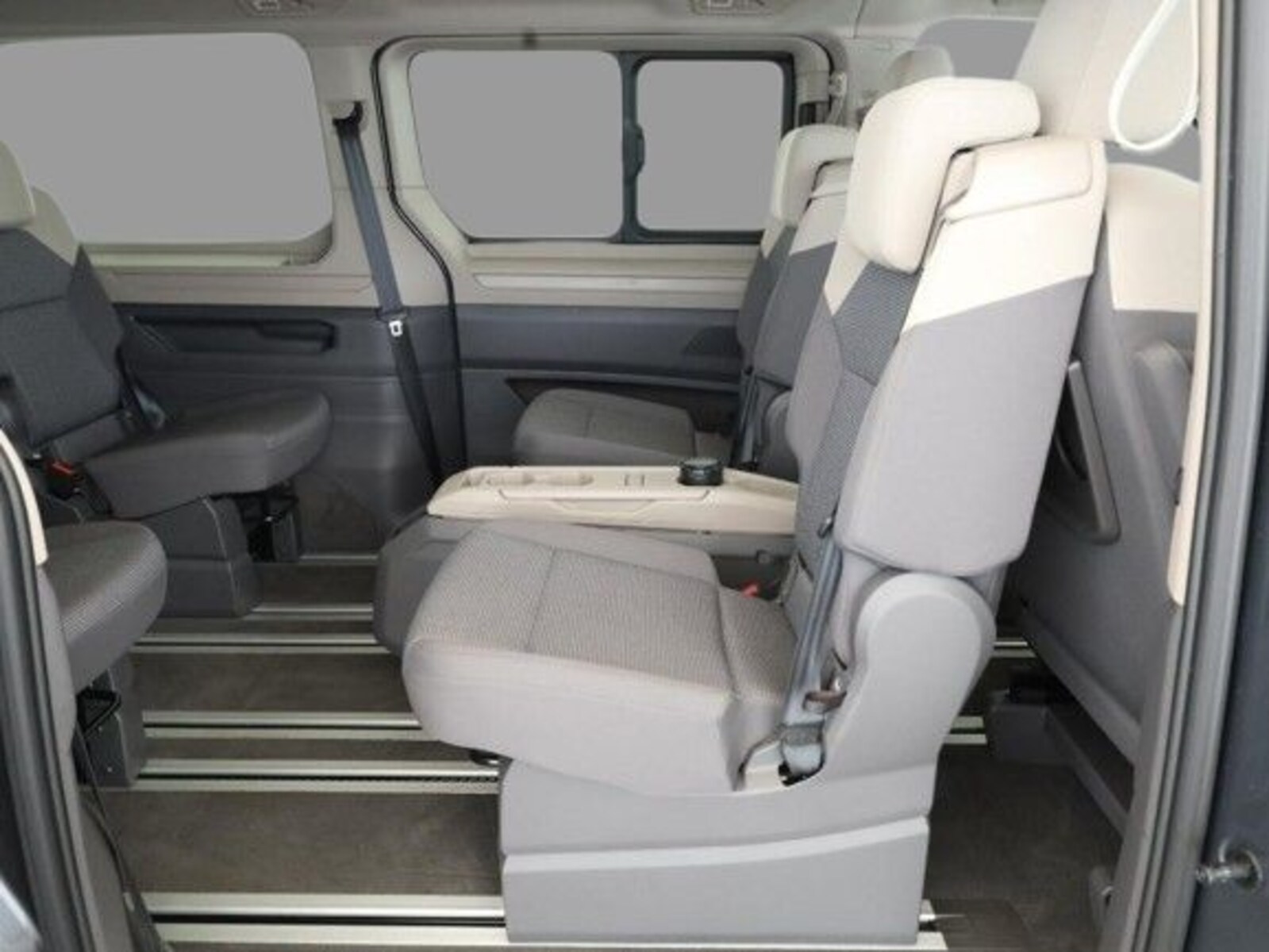 Volkswagen Multivan Langversion – Bild 6